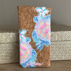 Lilly Pulitzer Cork Sea Turtle Sunglasses Case
